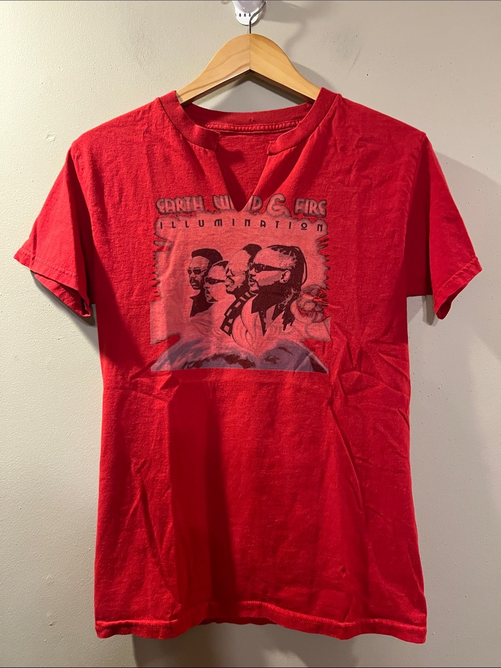 Earth Wind and Fire Short-Sleeve Tee